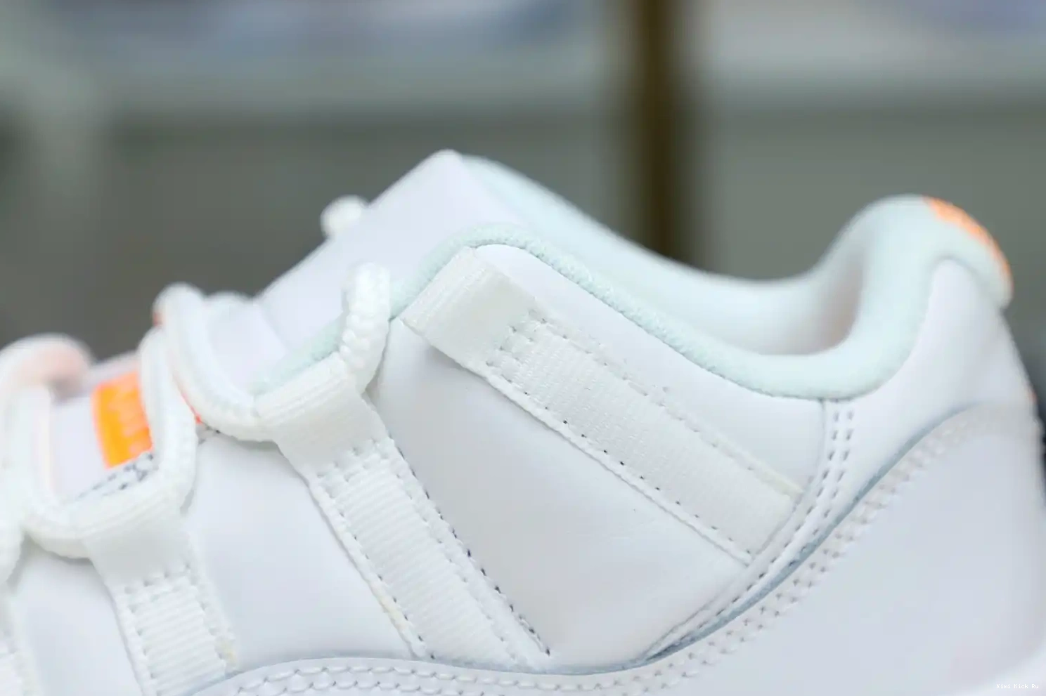 CITRUS' Kimikick RETRO 11 AIR 'BRIGHT LOW JORDAN WMNS 0813